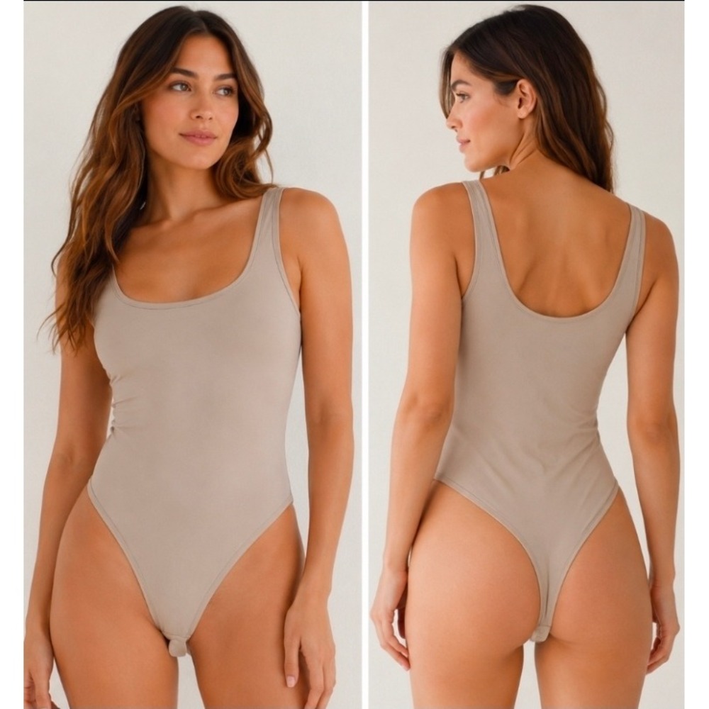 Lululemon Wundermost Bodysuit Women Medium Tan Square Neck Nulu quiet luxury Y2K